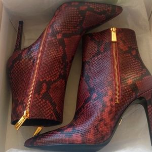 NEW Michael Kors Keke Bootie Embossed Leather 8.5 B